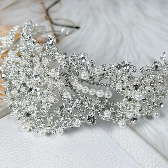 Bridal Pearl Tiara, Silver Rhinestone Crown, Wedding Headband, Birthday Gift main image 7